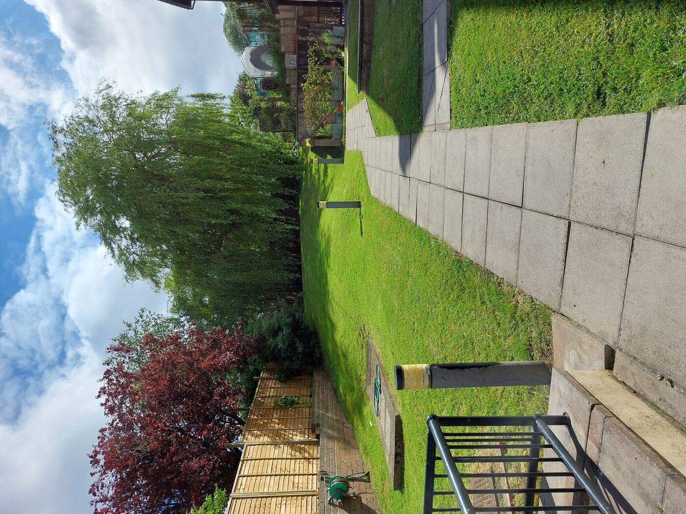 Commercial grounds maintenance